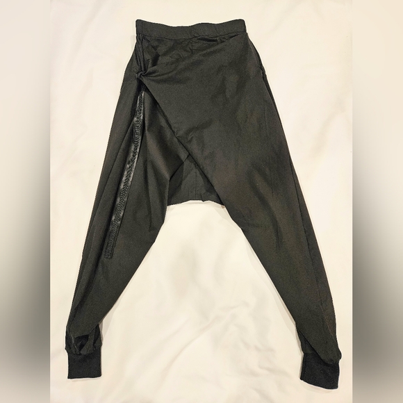 QLZW Pants - QLZW Black Drop-Crotch Wrap Front Harem Pants